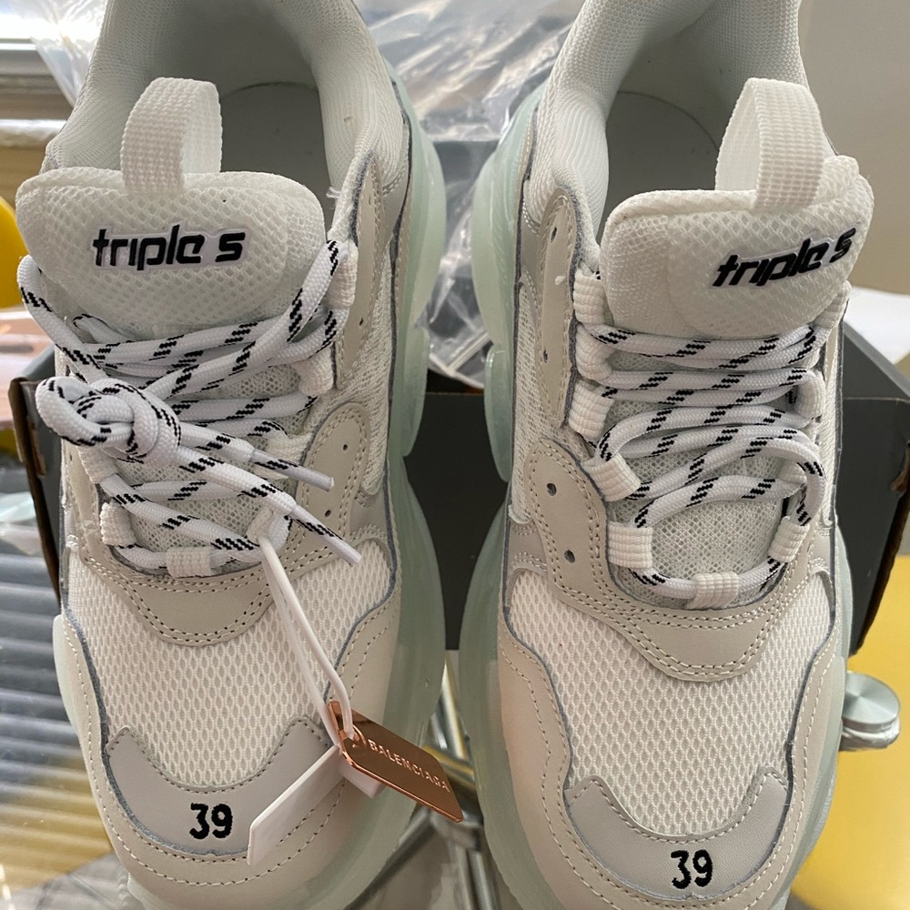 Balenciaga triple S